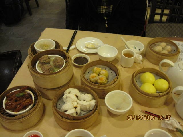 斷腿香港行
