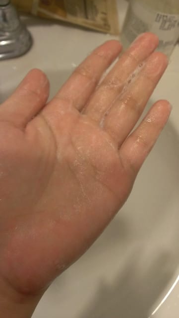 頭皮屑的救星~伊聖詩洗髮精 - 第5張圖 頭皮屑的救星~伊聖詩洗髮精