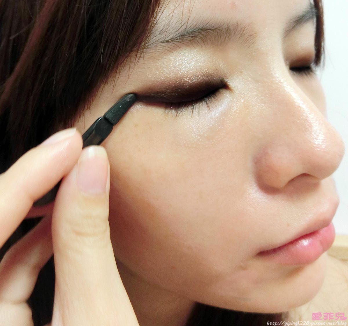 MAYBELLINE媚比琳