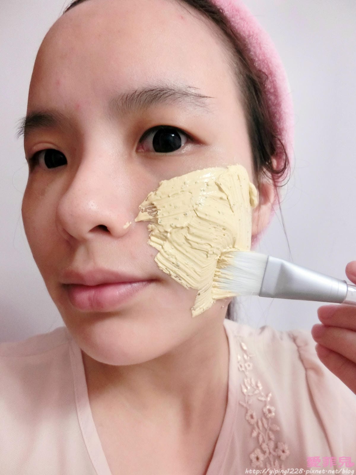 莓果薑黃精萃亮面膜 莓果薑黃精萃亮面膜