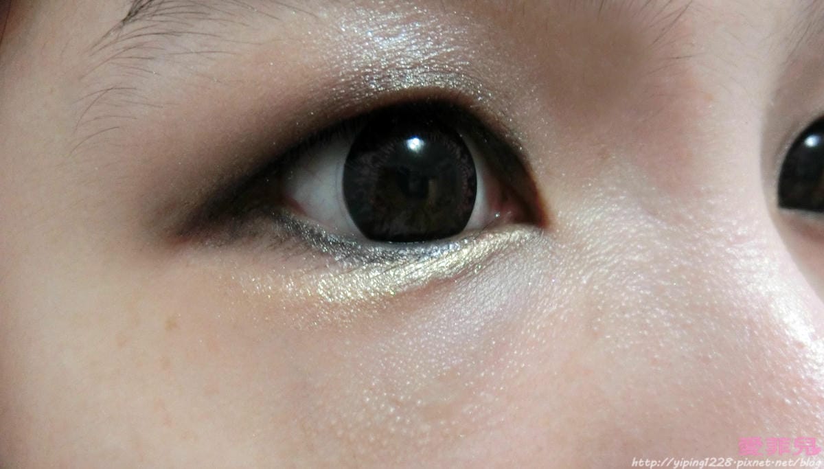 MAYBELLINE媚比琳