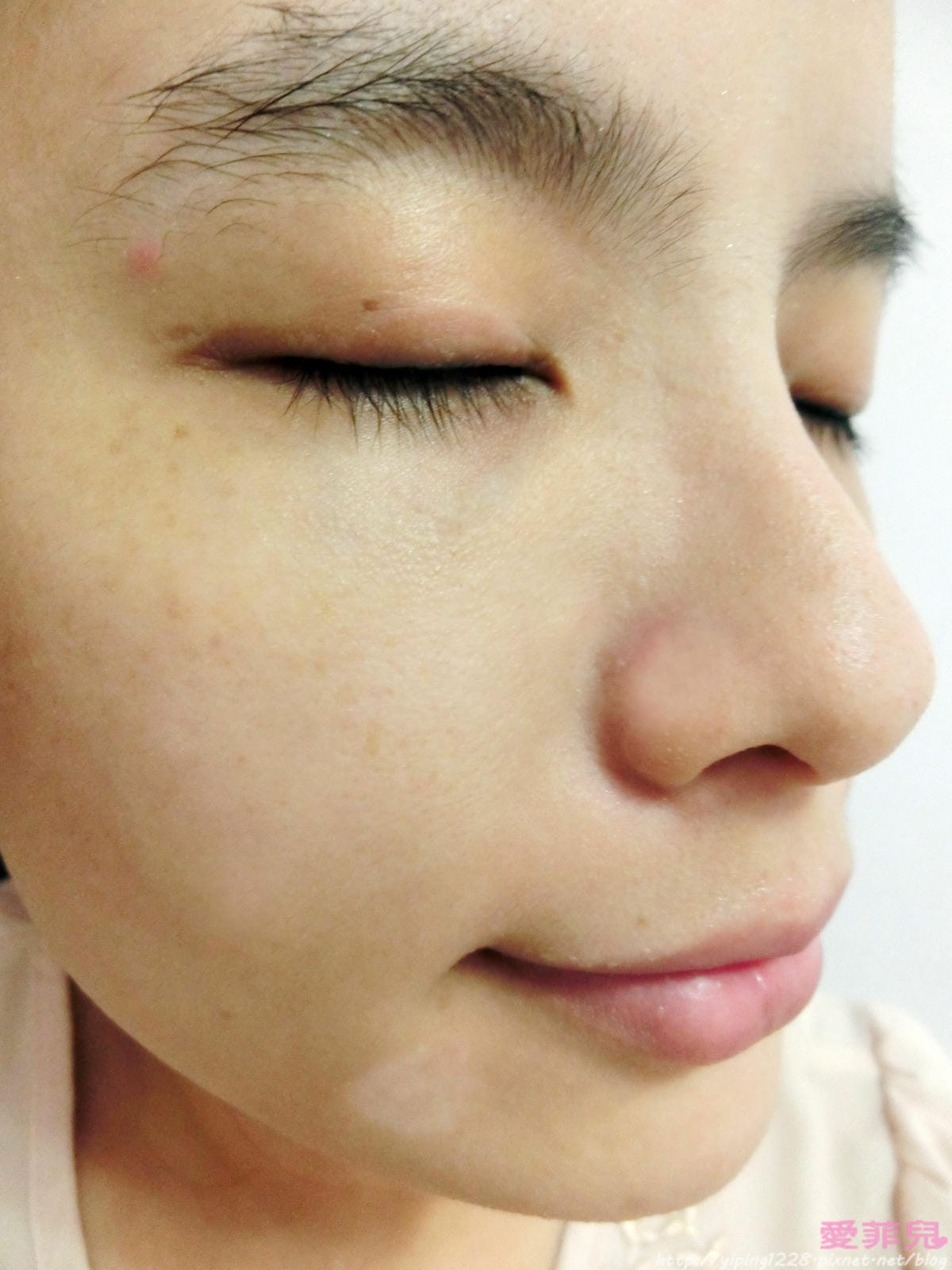 莓果薑黃精萃亮面膜 莓果薑黃精萃亮面膜