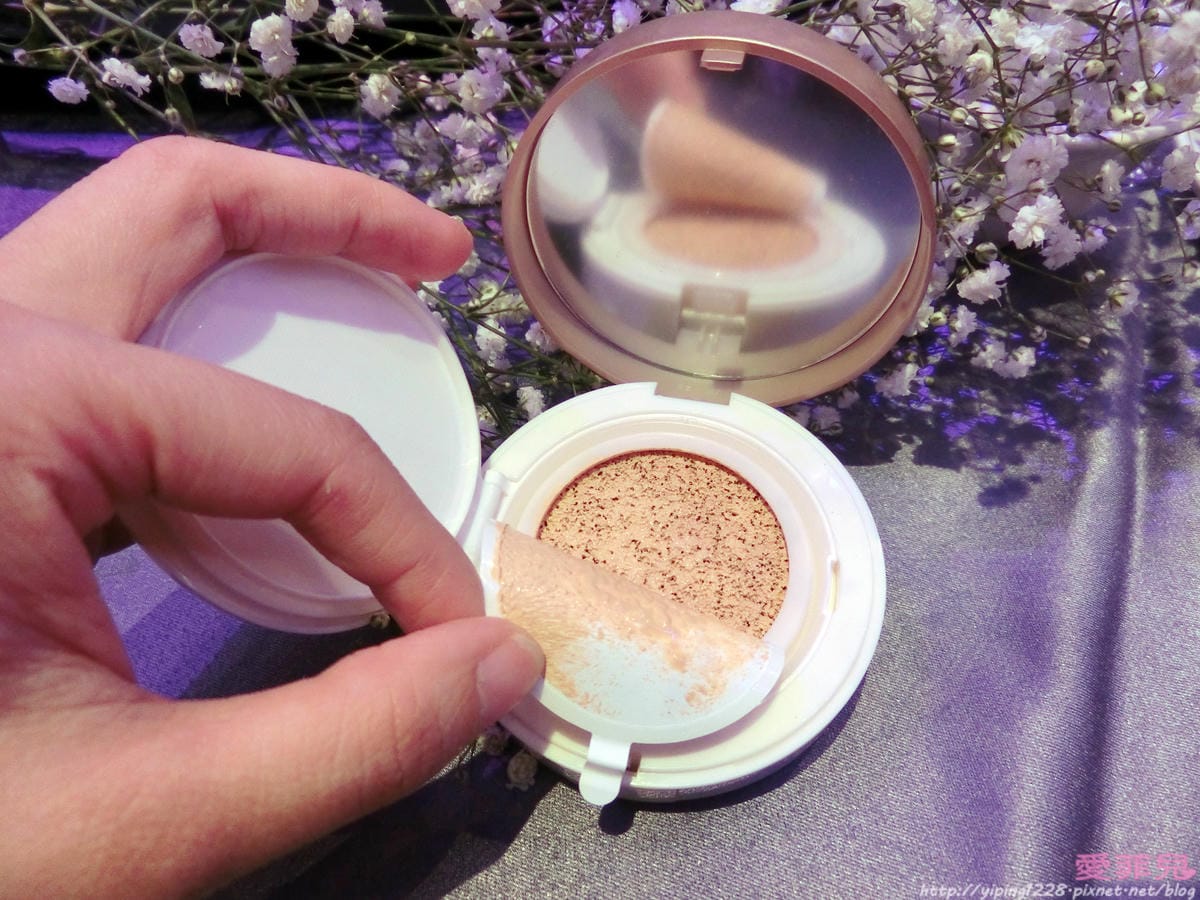 MAYBELLINE媚比琳