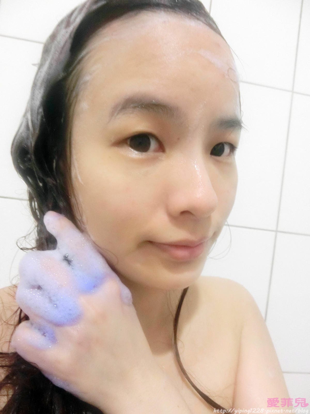 EMME 00 紫灔幻彩洗髮精 EMME 00 紫灔幻彩洗髮精