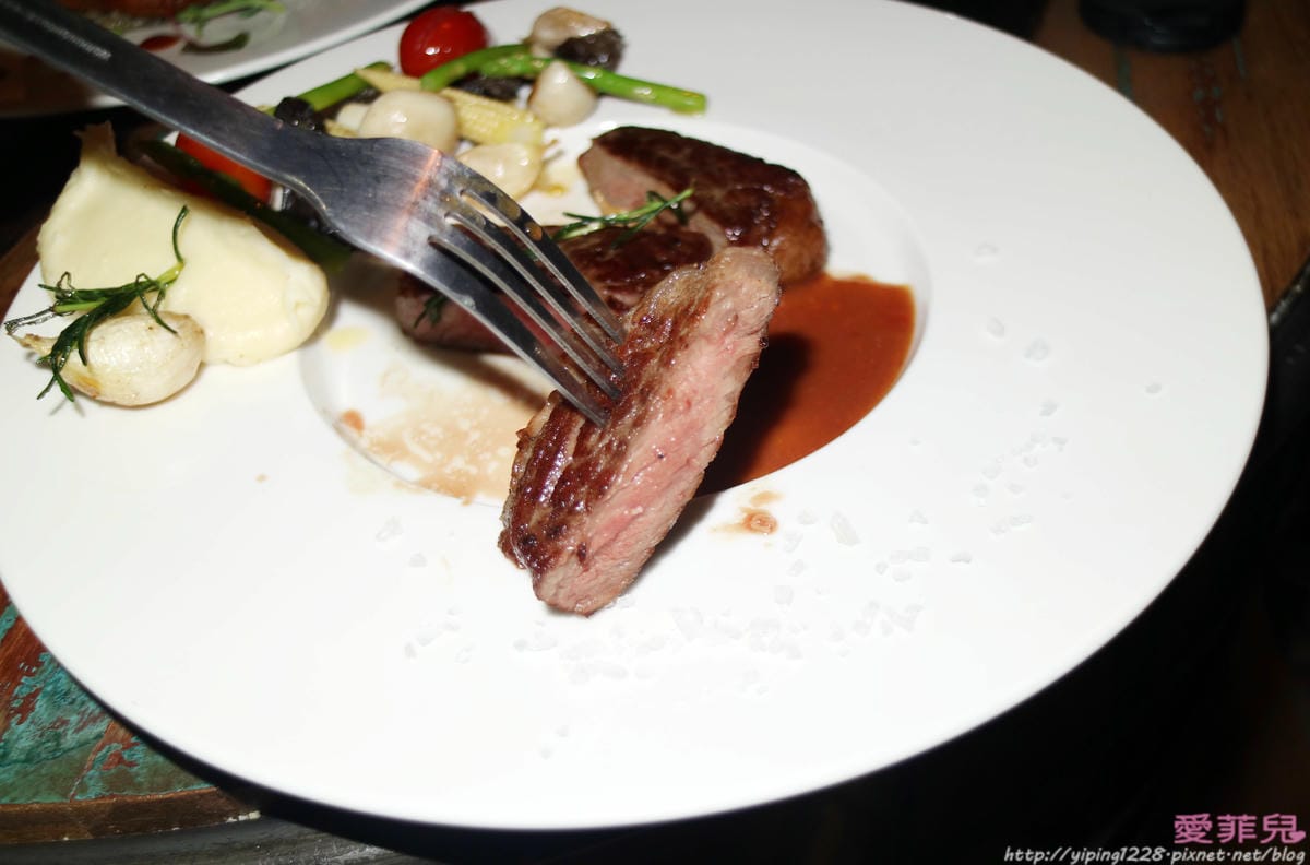 IMG_3929.JPG IMG_3929.JPG