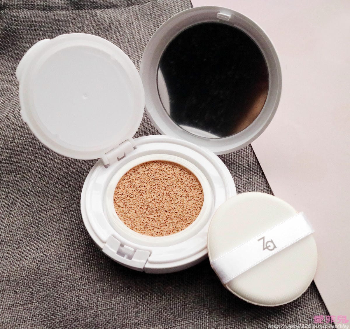 Za油光bye輕透妝前乳SPF25/PA+++&Za裸光亮白氣墊粉餅SPF30/PA++ Za油光bye輕透妝前乳SPF25/PA+++&Za裸光亮白氣墊粉餅SPF30/PA++