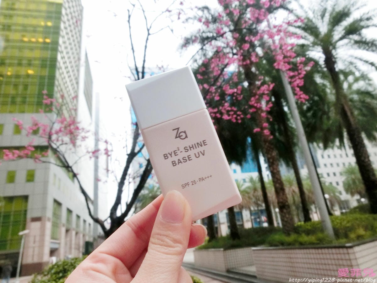 Za油光bye輕透妝前乳SPF25/PA+++&Za裸光亮白氣墊粉餅SPF30/PA++ Za油光bye輕透妝前乳SPF25/PA+++&Za裸光亮白氣墊粉餅SPF30/PA++
