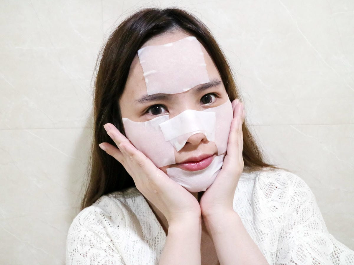 韓國素顏霜/可濕敷玻尿酸精華液 韓國素顏霜/可濕敷玻尿酸精華液