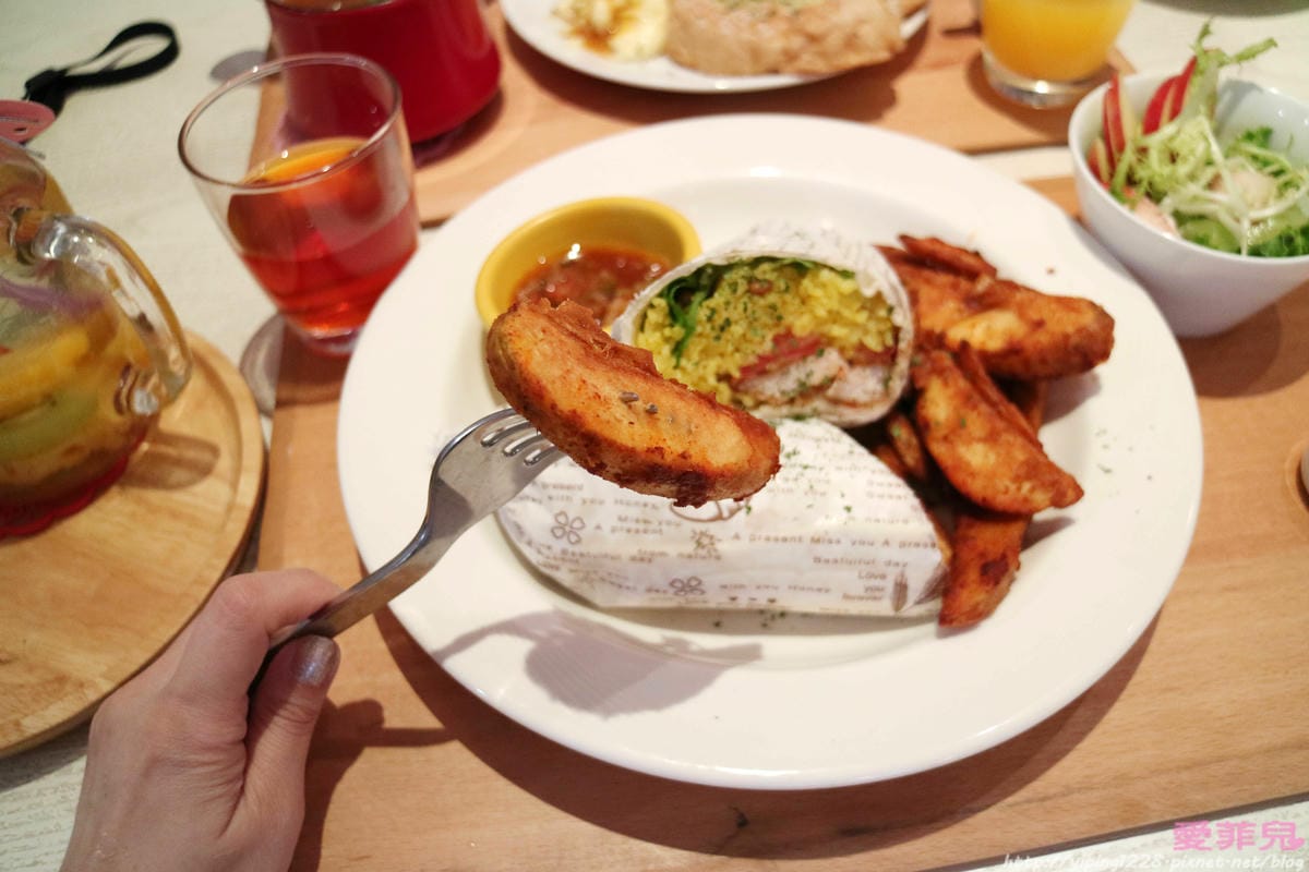 IMG_2121.JPG IMG_2121.JPG