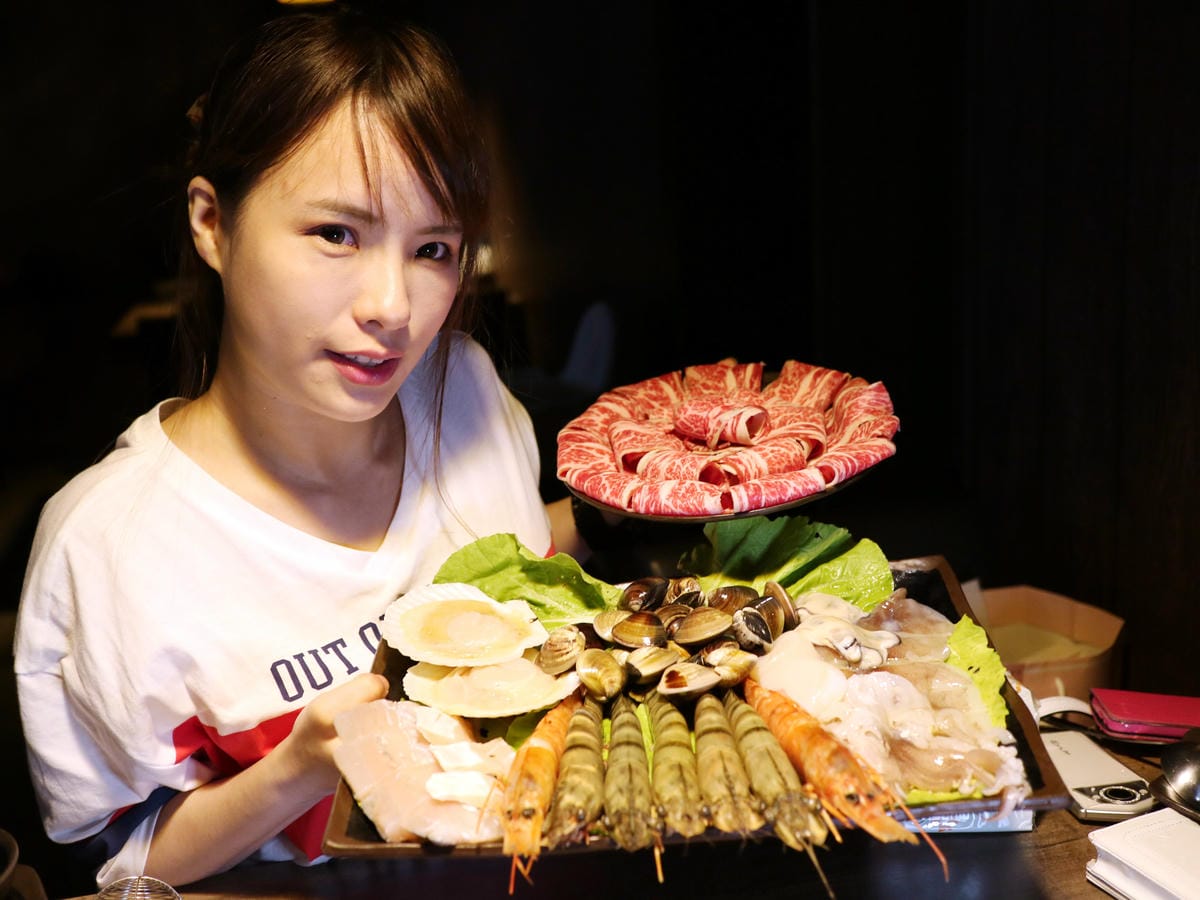 金鍋盃小火鍋/內湖餐廳推薦/內湖美食/西湖美食 金鍋盃小火鍋/內湖餐廳推薦/內湖美食/西湖美食