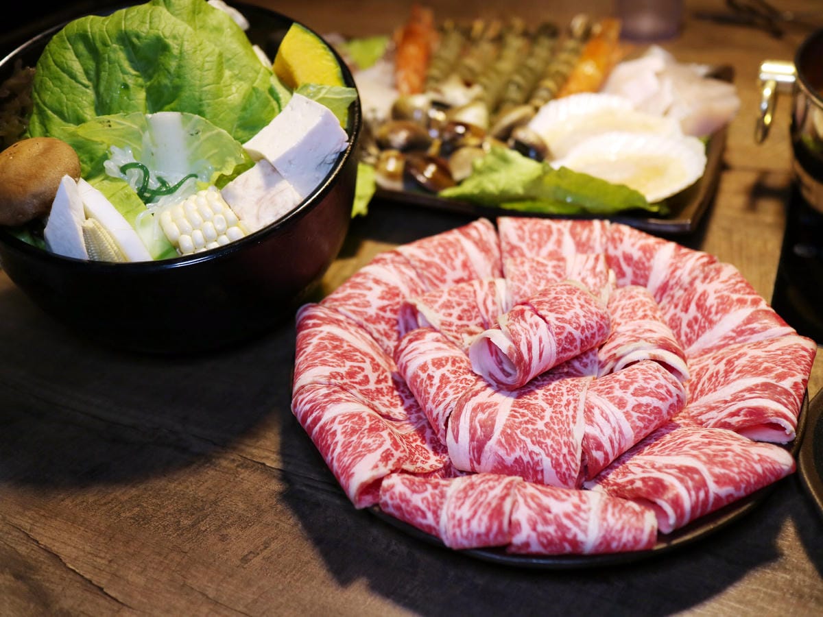金鍋盃小火鍋/內湖餐廳推薦/內湖美食/西湖美食 金鍋盃小火鍋/內湖餐廳推薦/內湖美食/西湖美食