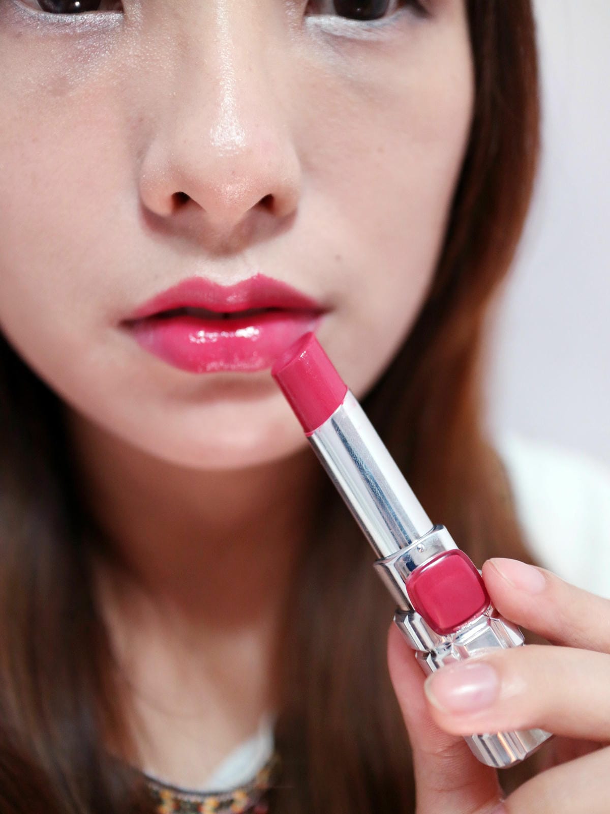 LOREAL水凝釉光唇膏 LOREAL水凝釉光唇膏