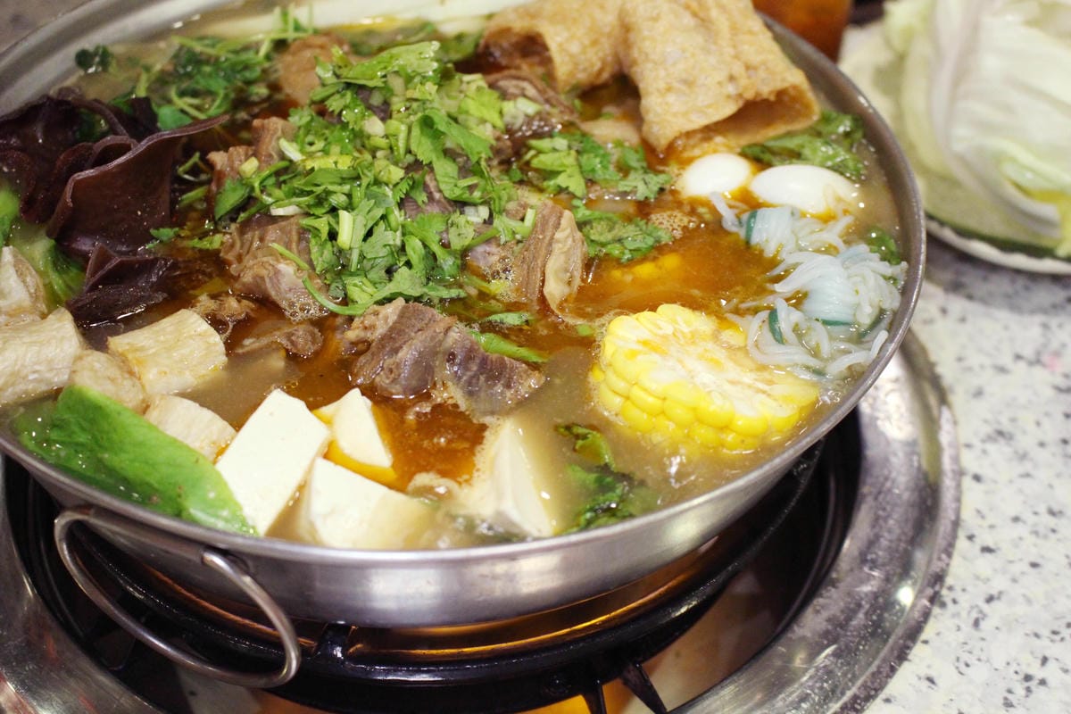 山羊城羊肉爐/外帶羊肉爐/紅燒羊肉爐/知名羊肉爐 山羊城羊肉爐/外帶羊肉爐/紅燒羊肉爐/知名羊肉爐