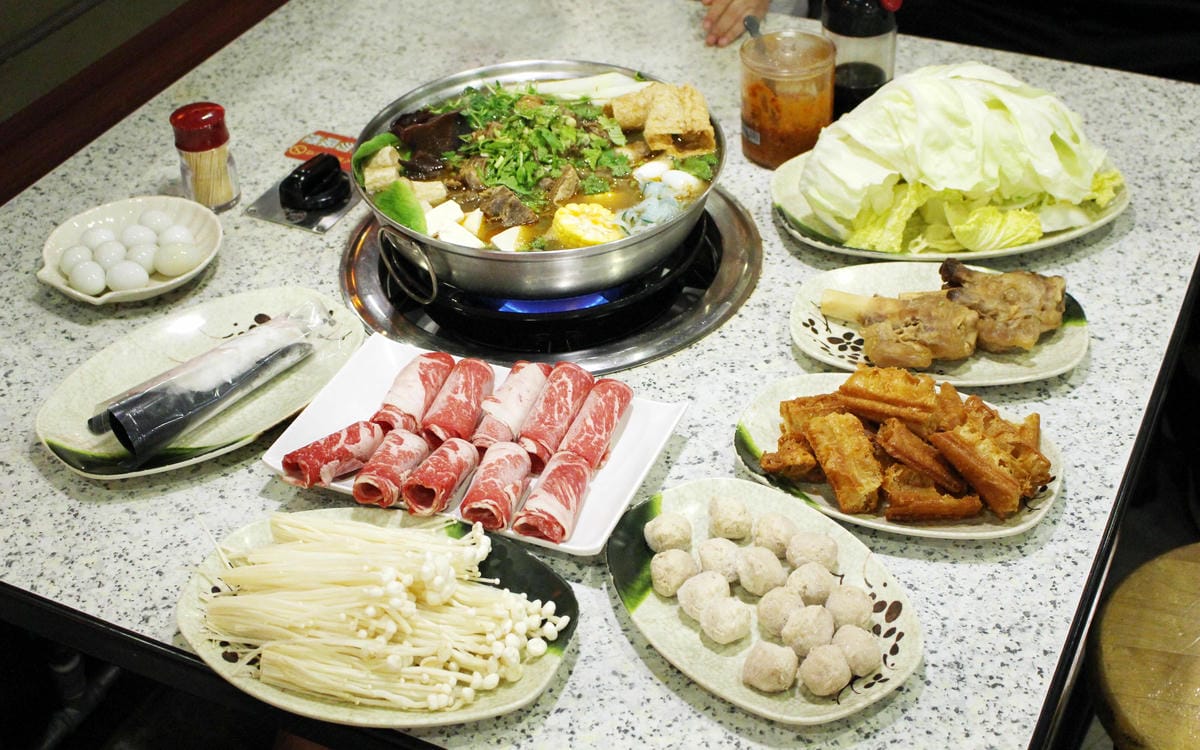 山羊城羊肉爐/外帶羊肉爐/紅燒羊肉爐/知名羊肉爐 山羊城羊肉爐/外帶羊肉爐/紅燒羊肉爐/知名羊肉爐