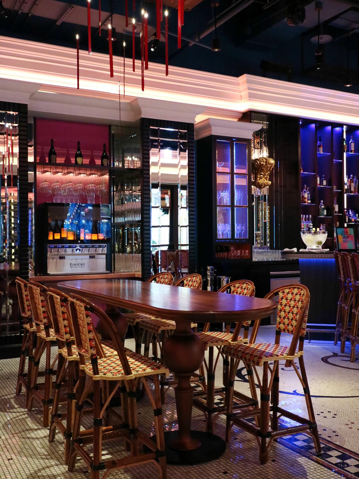 小巨蛋站餐廳推薦/東方文華 Caf&eacute; de Lugano 盧卡諾歐風餐酒館義法料理