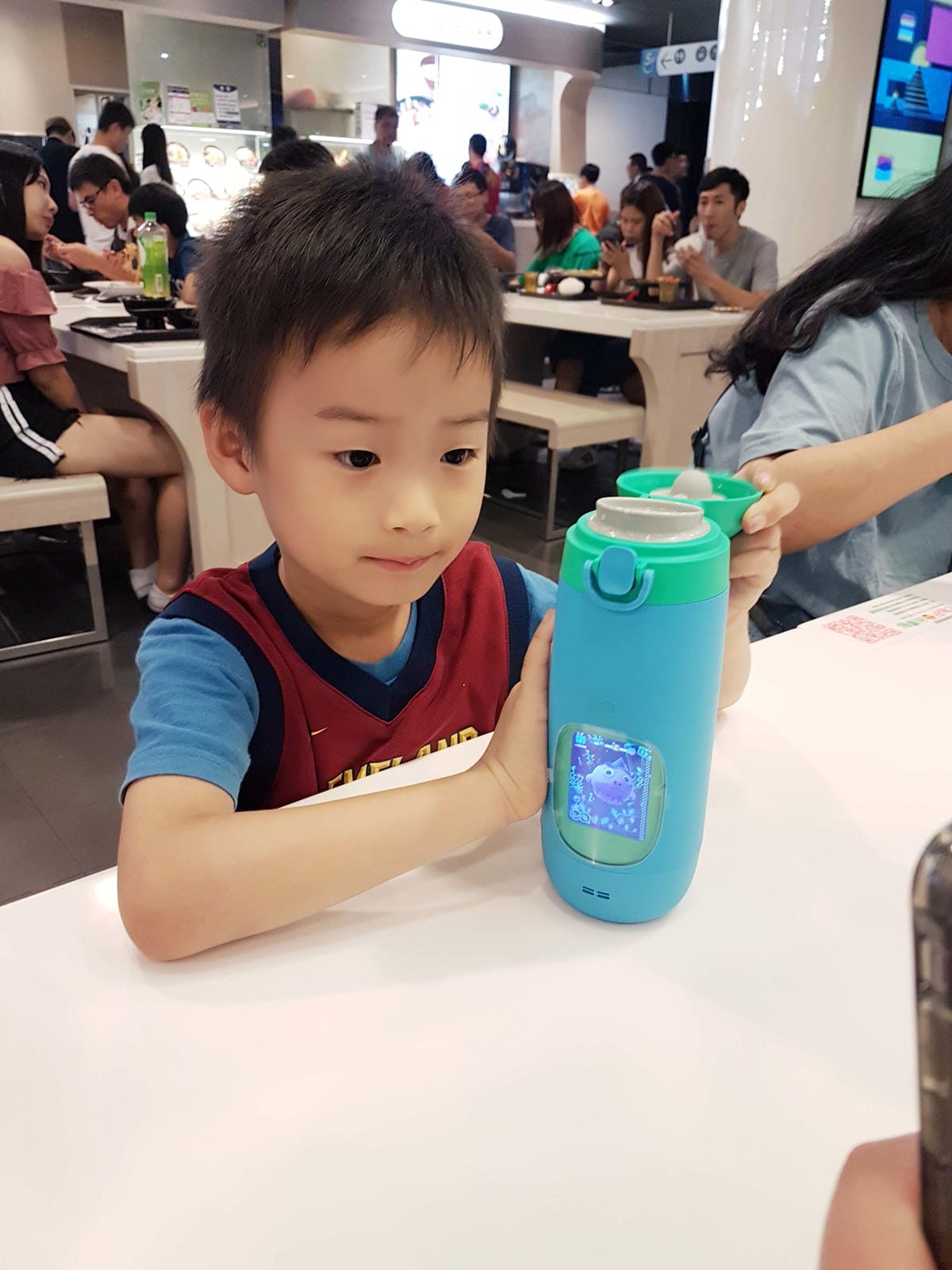 gululu 水精靈 讓你的小孩自然而然愛上喝水