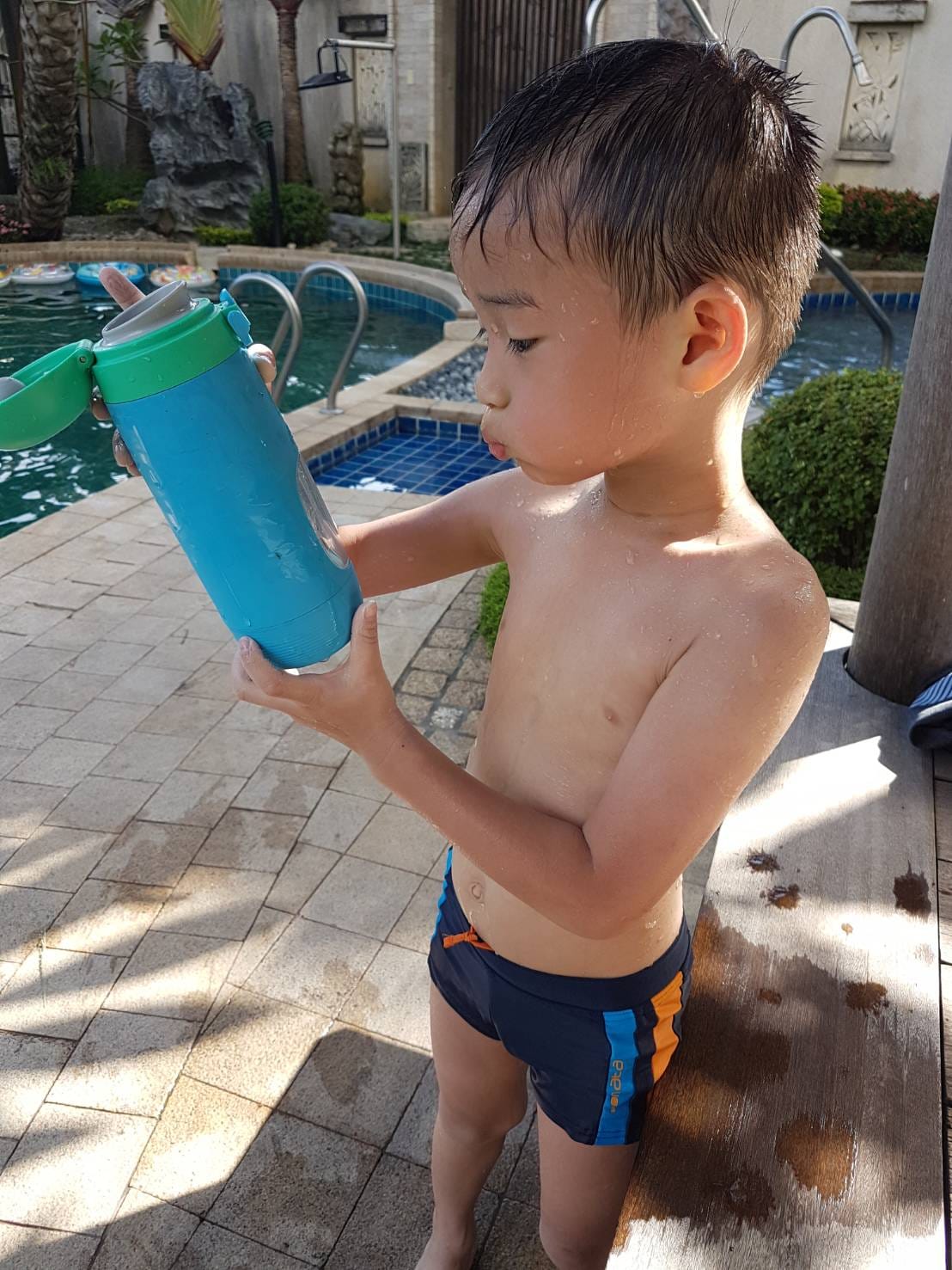 gululu 水精靈 讓你的小孩自然而然愛上喝水 gululu 水精靈 讓你的小孩自然而然愛上喝水