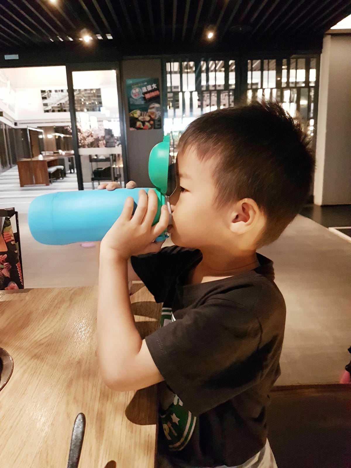 gululu 水精靈 讓你的小孩自然而然愛上喝水