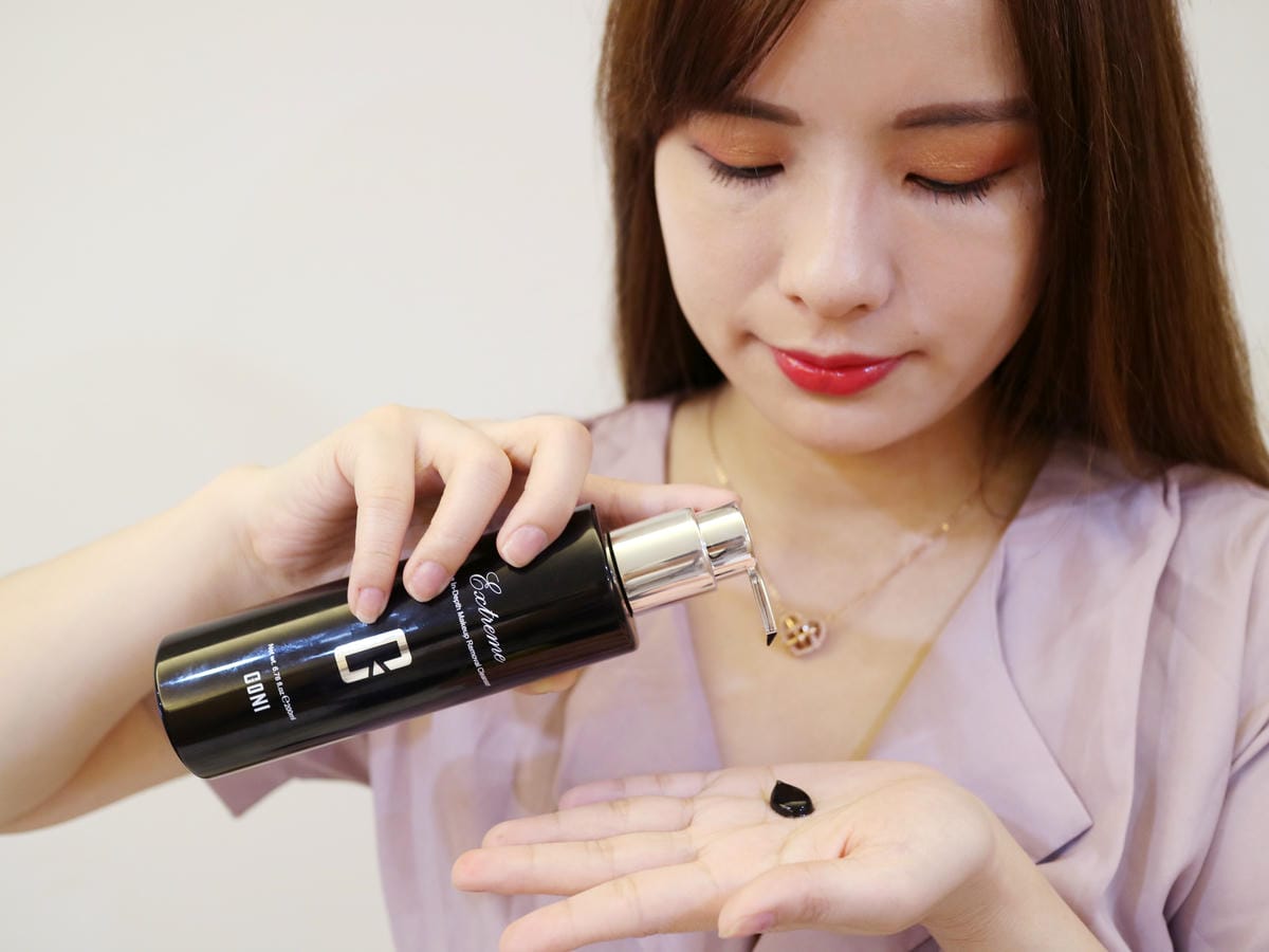 CONI 極萃黑深層卸妝精萃 CONI 極萃黑深層卸妝精萃