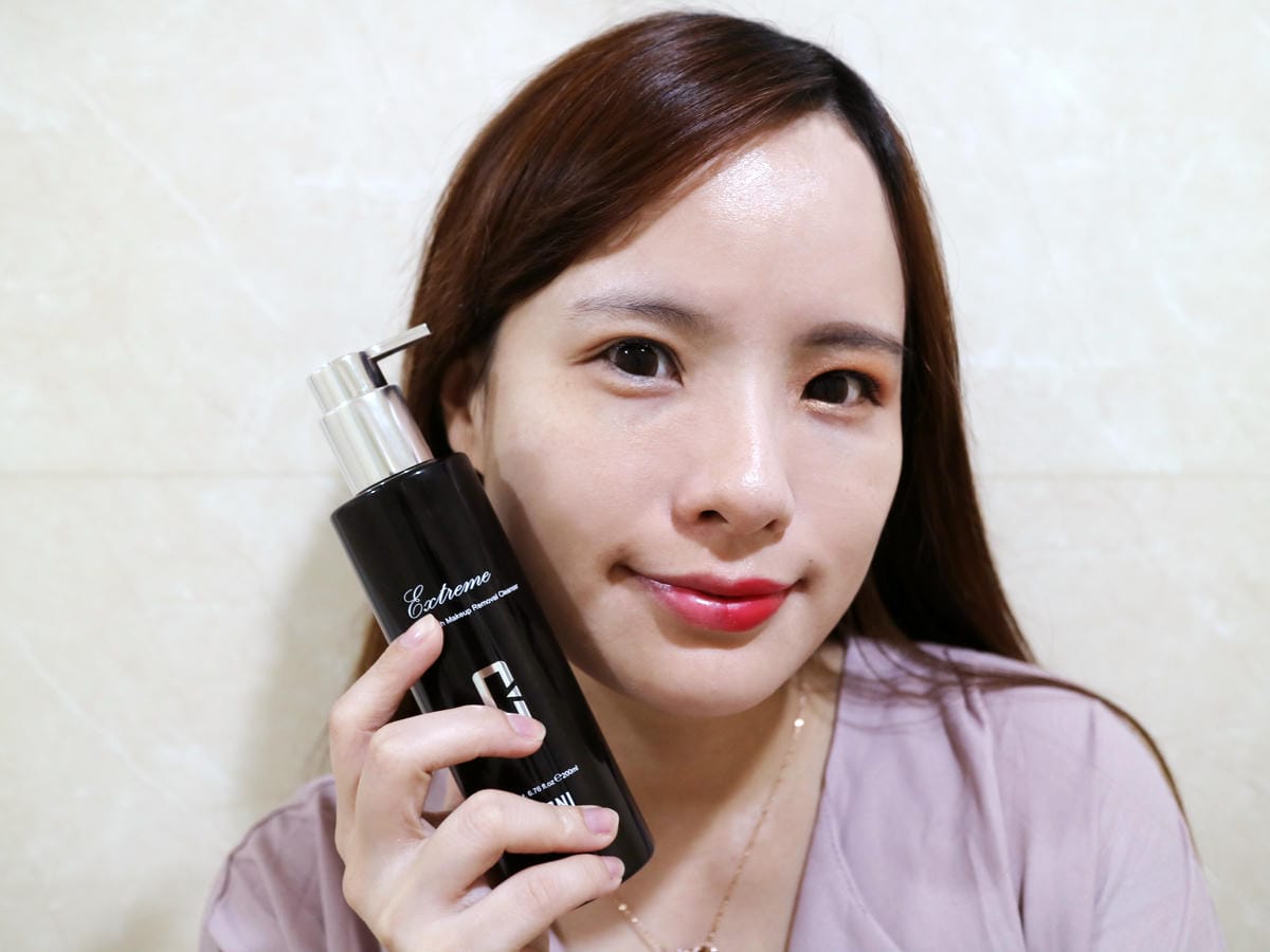 CONI 極萃黑深層卸妝精萃 CONI 極萃黑深層卸妝精萃