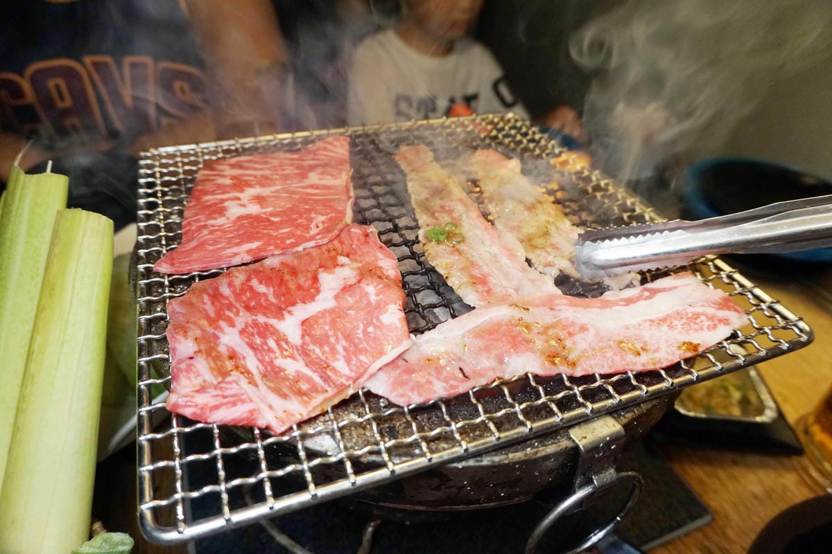 燒肉殿/東區燒烤吃到飽推薦/東區明星燒烤吃到飽 燒肉殿/東區燒烤吃到飽推薦/東區明星燒烤吃到飽