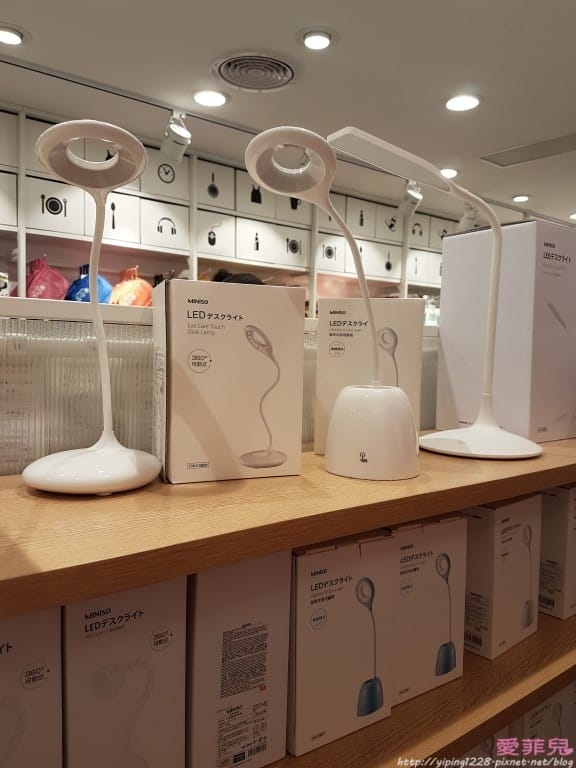 名創優品西門店 名創優品西門店