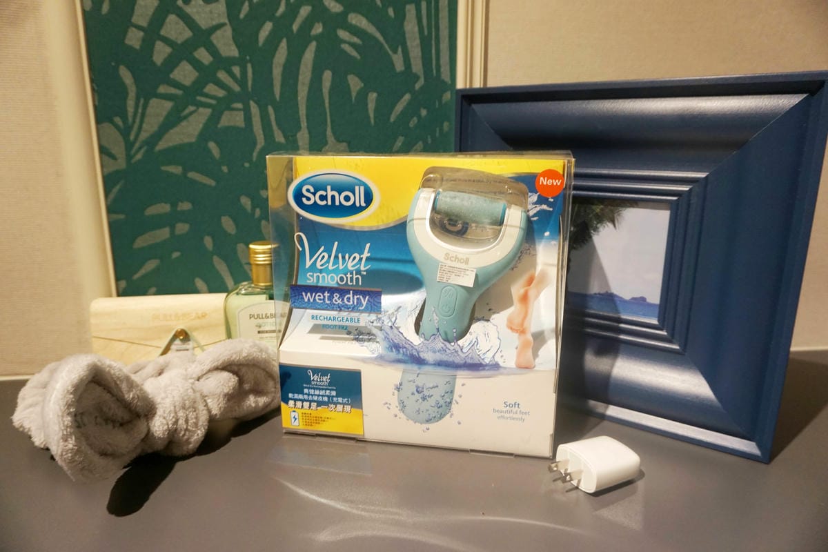SCHOLL 爽健絲絨柔滑乾濕兩用電動去硬皮機 SCHOLL 爽健絲絨柔滑乾濕兩用電動去硬皮機