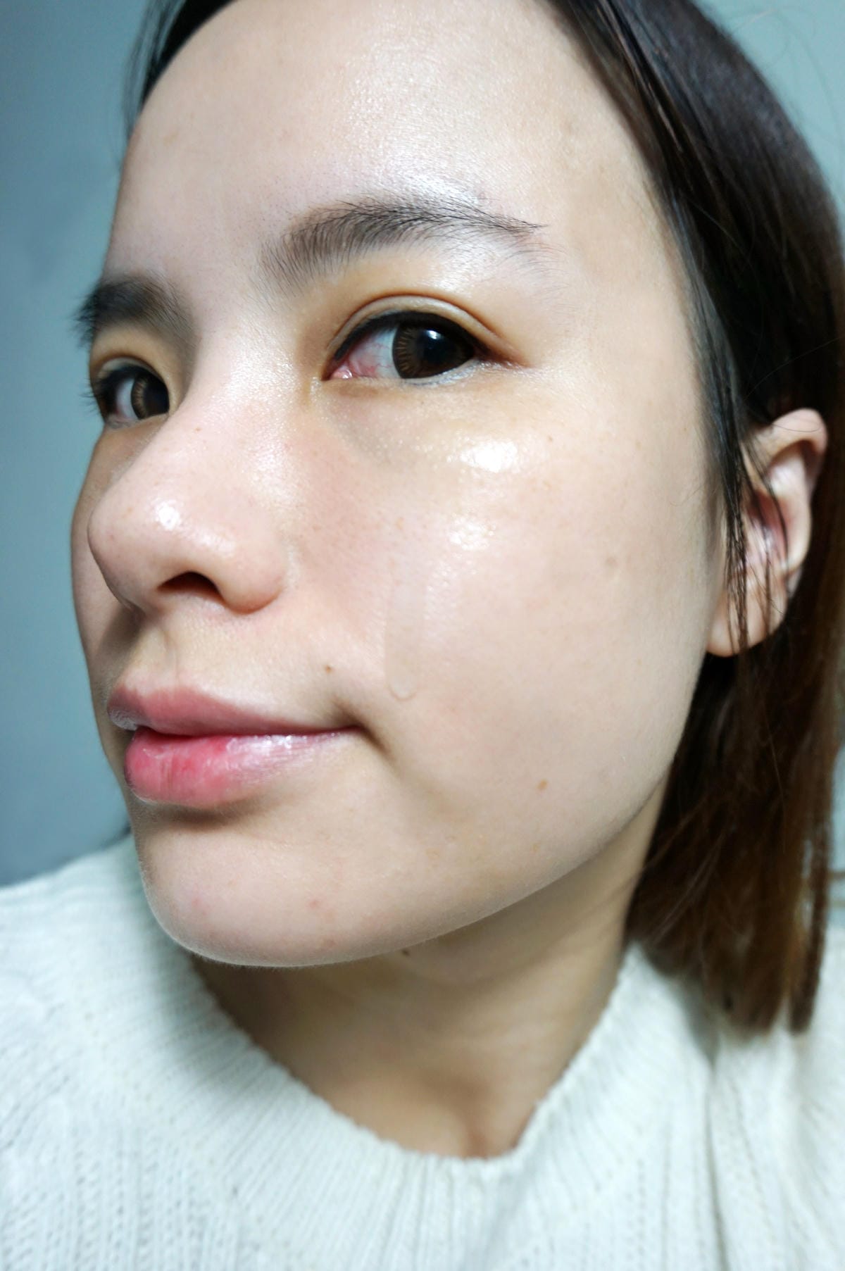 寵愛之名多分子玻尿酸藍銅保濕精華 寵愛之名多分子玻尿酸藍銅保濕精華
