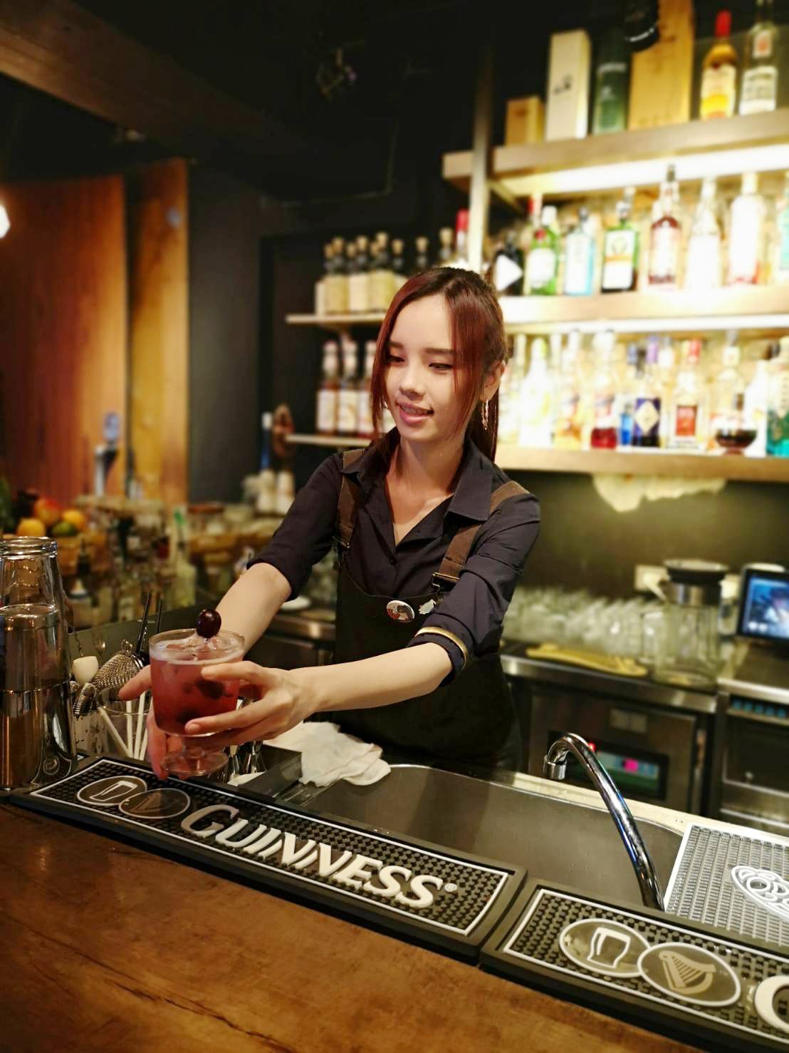Range Bistrokaya/信義區居酒屋/酒吧/深夜美食/調酒/餐廳推薦 Range Bistrokaya/信義區居酒屋/酒吧/深夜美食/調酒/餐廳推薦