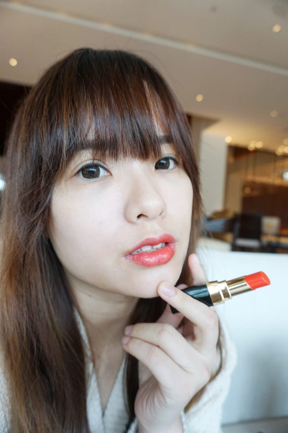 香奈兒COCO晶亮水唇膏 香奈兒COCO晶亮水唇膏
