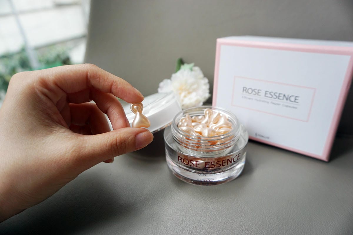 ROSE ESSENCE 玫瑰精萃高效保濕修護膠囊 ROSE ESSENCE 玫瑰精萃高效保濕修護膠囊