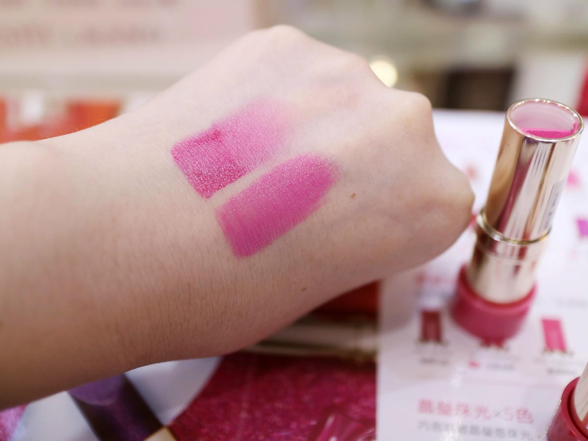 Est&eacute;e Lauder雅詩蘭黛Pure Color Love玩色戀愛唇膏