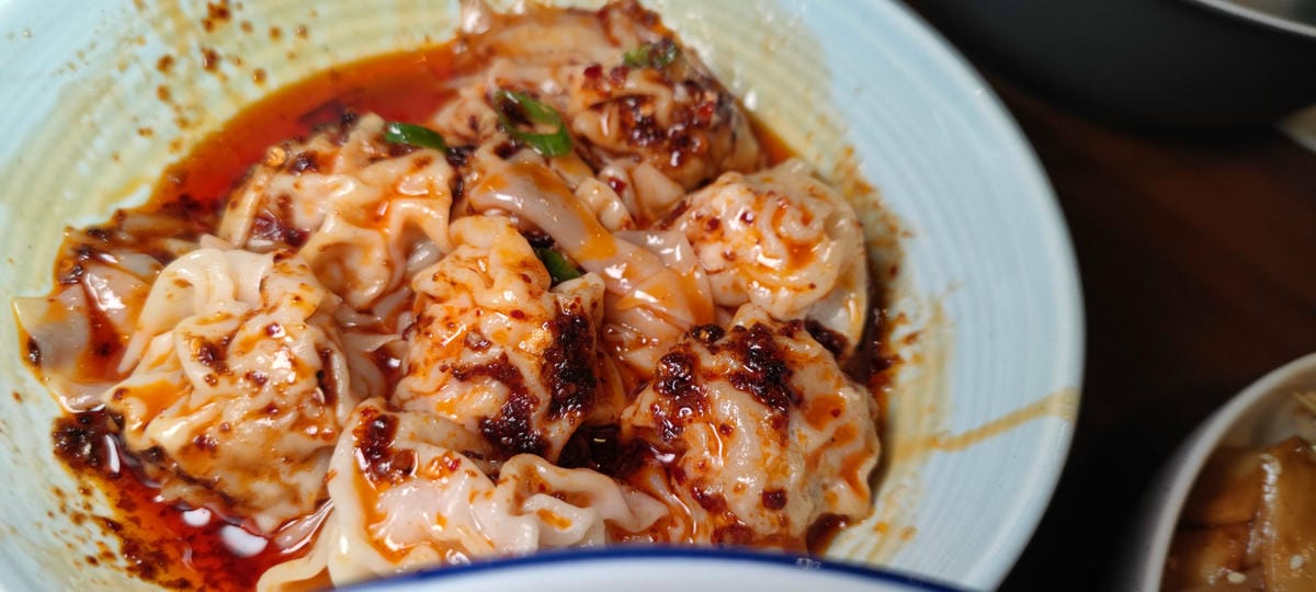 不糾結 港式生滾粥飯館 不糾結 港式生滾粥飯館