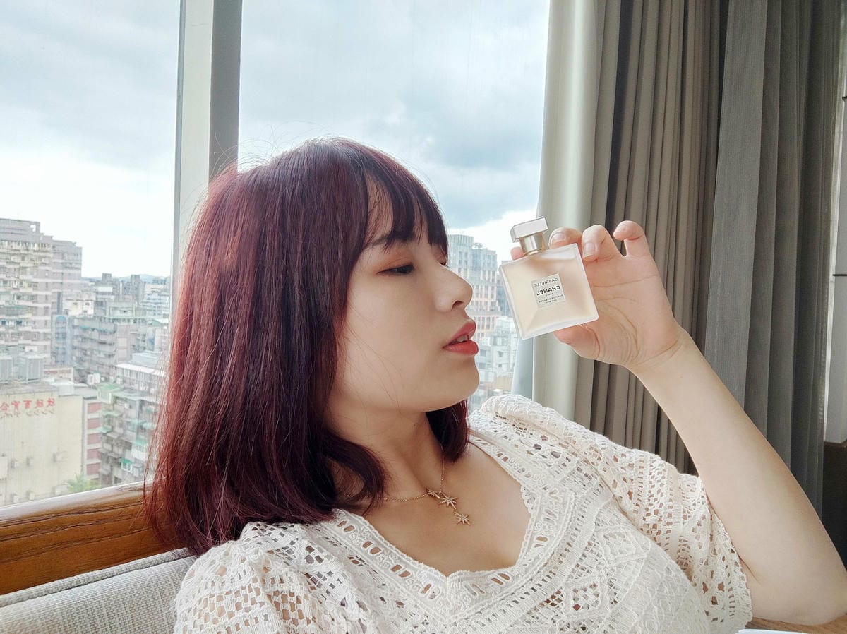 香奈兒嘉柏麗隔離髮香霧 香奈兒嘉柏麗隔離髮香霧