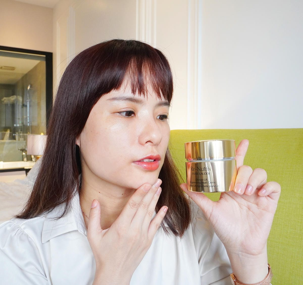 雅詩蘭黛極萃賦活花秘乳霜 雅詩蘭黛極萃賦活花秘乳霜