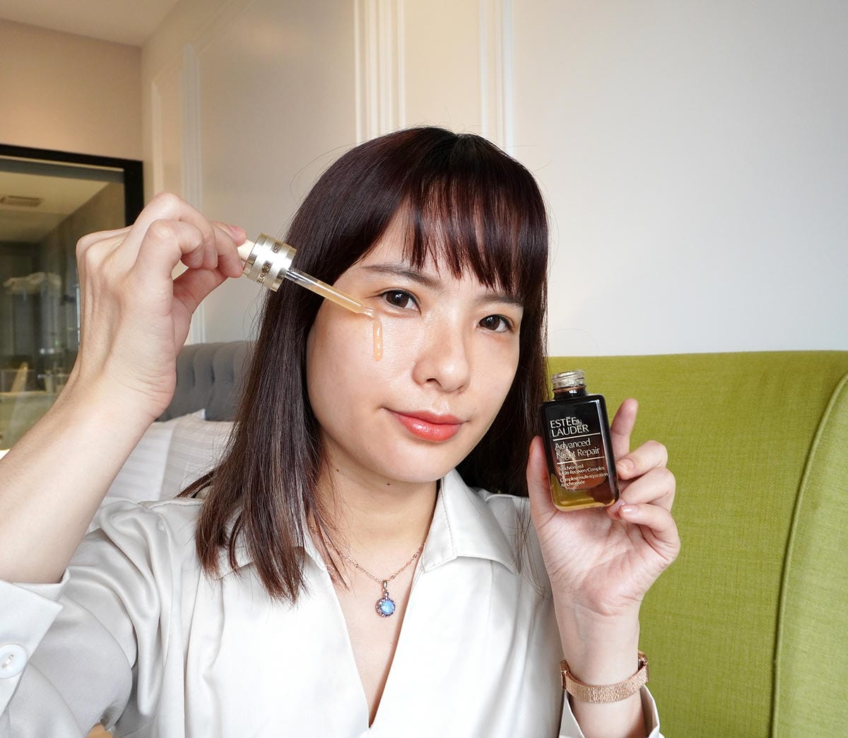 雅詩蘭黛極萃賦活花秘乳霜 雅詩蘭黛極萃賦活花秘乳霜