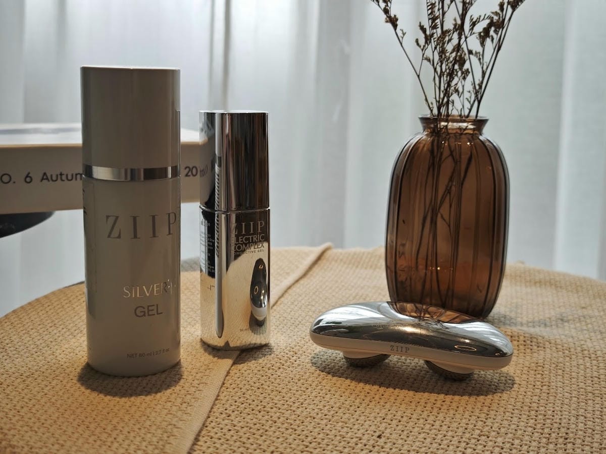 ZIIP HALO 美膚儀