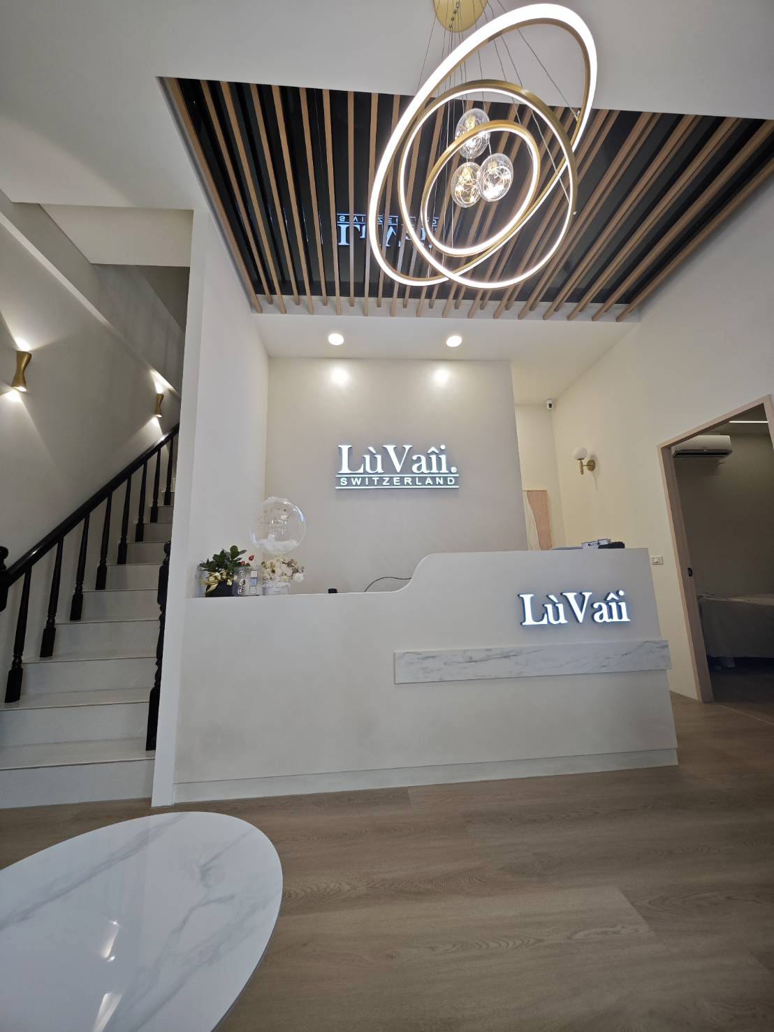露琺意 LuVaii 桃園藝文店